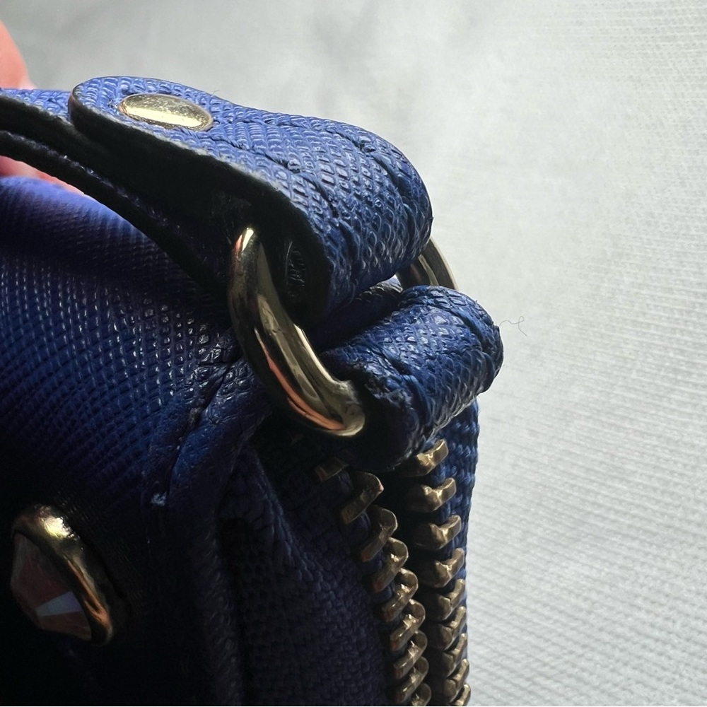 JUICY COUTURE BLUE WALLET/WRISTLET - Picture 8 of 8